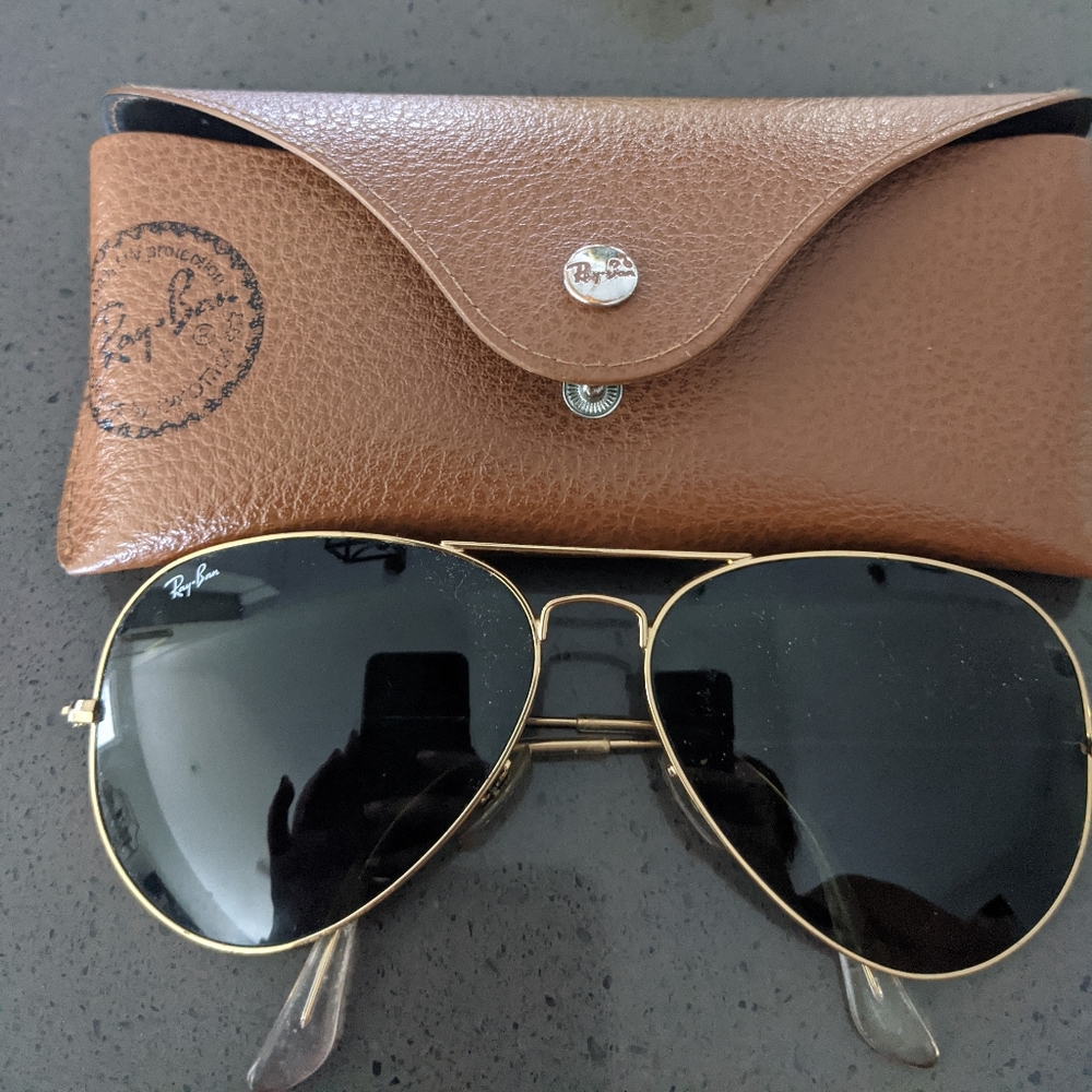 Ray Ban Aviators - Picture 3 of 4